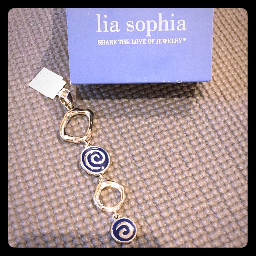 Lia Sophia necklace charm.